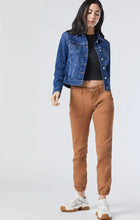 Load image into Gallery viewer, Samantha Denim Jacket
Cropped | Mid Brushed Feather Blue
