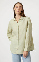 Load image into Gallery viewer, Linen Button-Up Shirt
