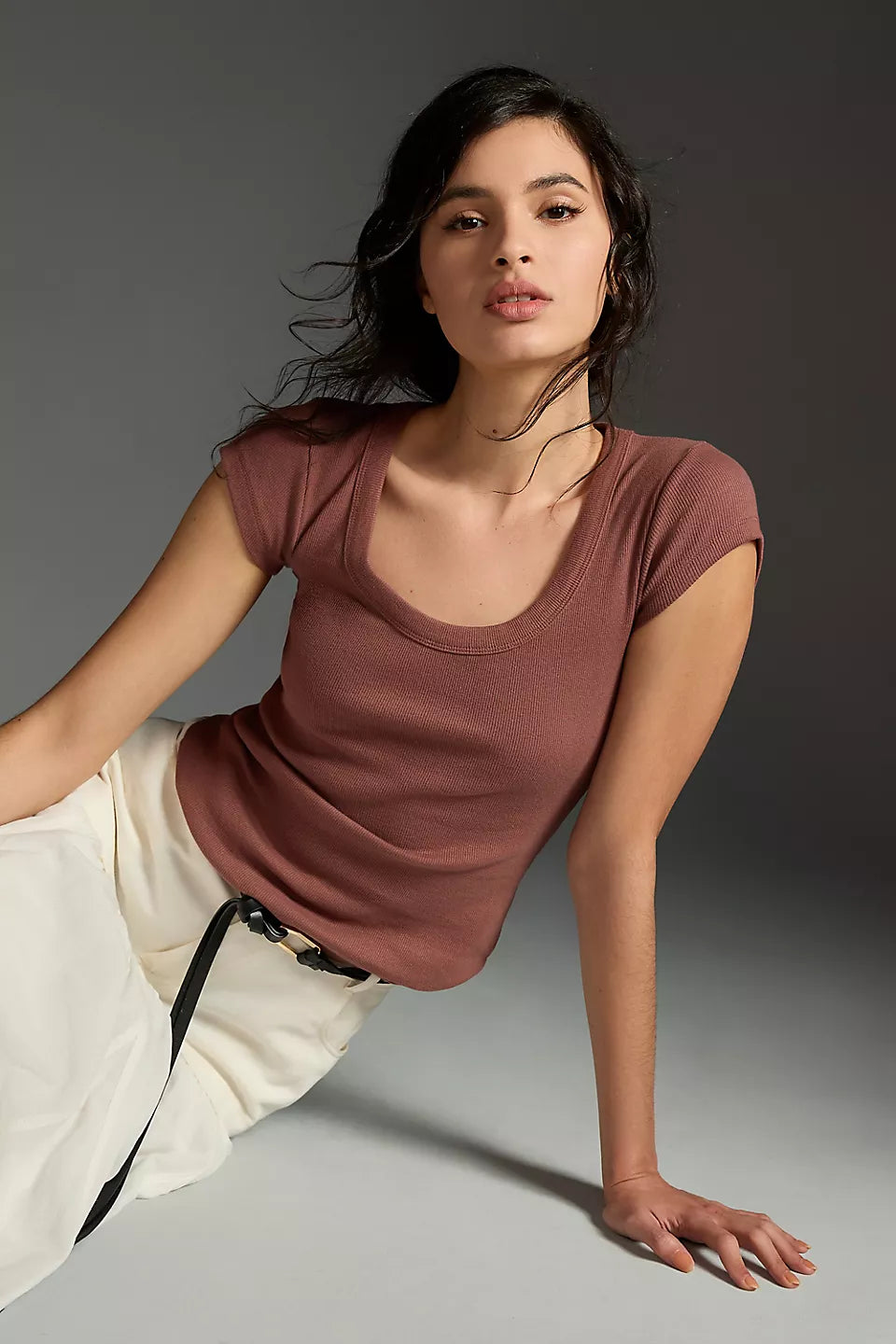 SS Round Neck Sweater