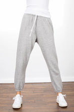 Load image into Gallery viewer, French Terry Easy Sweatpant
